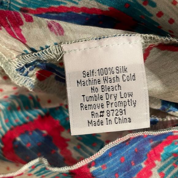 Johnny Was 100% Silk Tunic Top M | Ikat Print, Boho Resortwear, Made in India - Picture 5 of 7